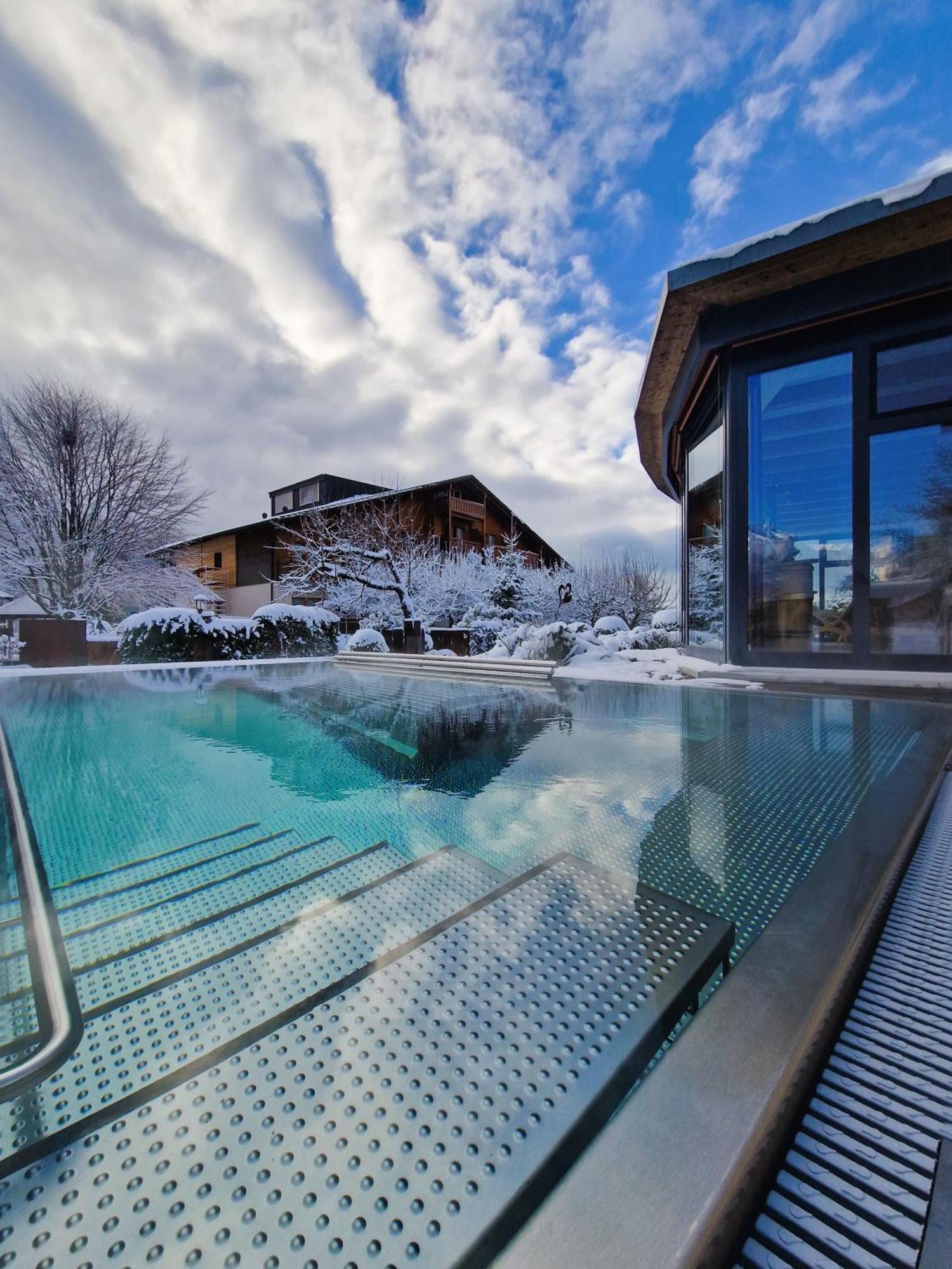 Salzano - - Restaurant Hotel Unterseen
