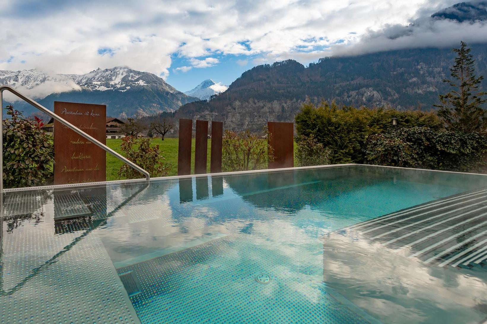 Salzano - - Restaurant 3* Unterseen