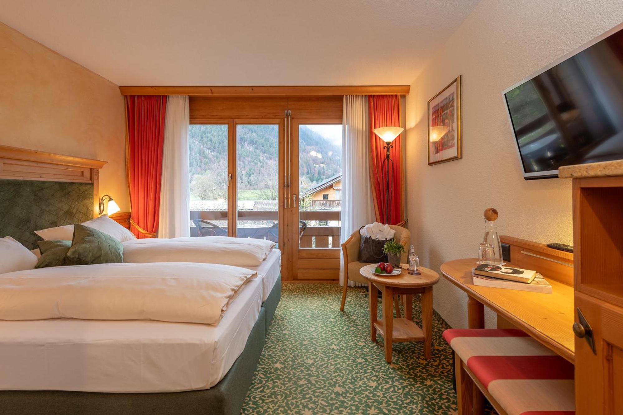 Salzano - - Restaurant Hotel 3*