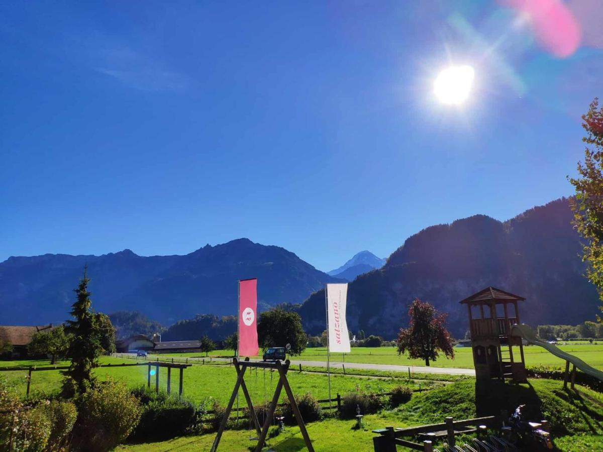 Salzano - - Restaurant Hotel Unterseen